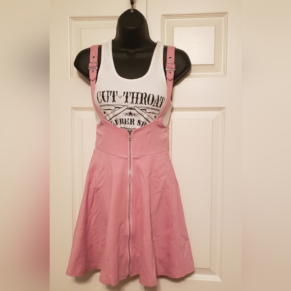 Killstar Pastel Pink Suspend Me Statement suspender style skirt - Picture 5 of 7